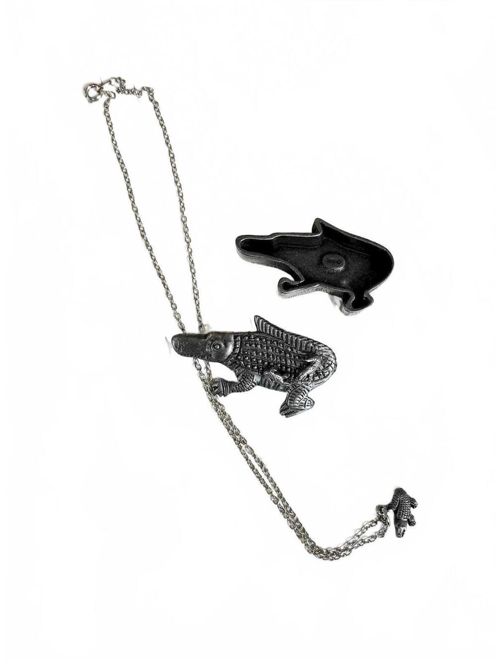Torino Vintage Pewter Pin Necklace Earrings Alligator Box Set
